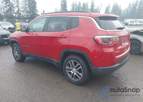 2018 Jeep Compass Latitude 4X4 from USA, damaged, VIN 3C4NJDBB5JT222174